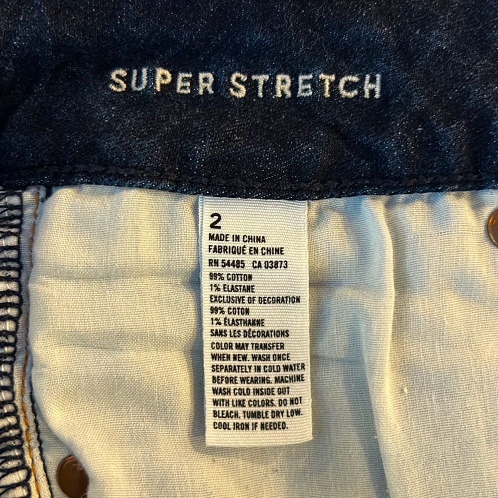 American Eagle Super Stretch Shorts Size 2 - Picture 5 of 6